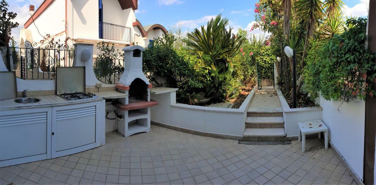 La Villa Fronte Spiaggia Bandiera Blu Sperlonga Extérieur photo